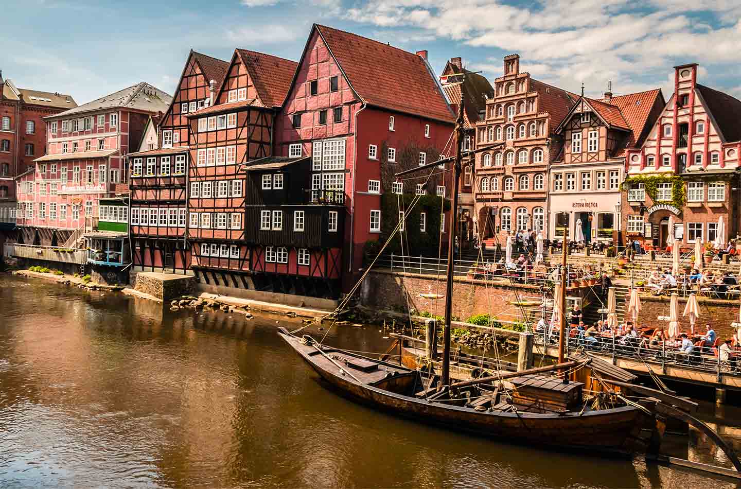 Historische Häuserzeile in Lüneburg