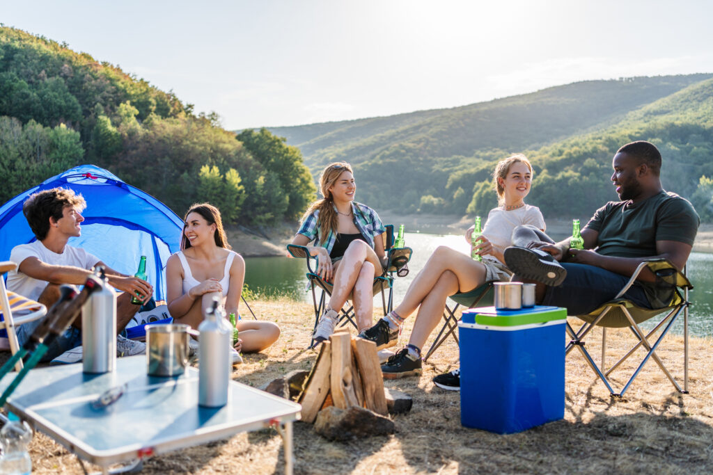 Aktivität für den Sommer: Campen mit Freunden