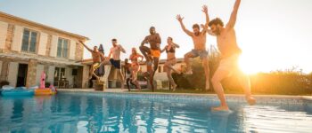 Adrenalin verbindet: Die besten Unternehmungen mit Freunden