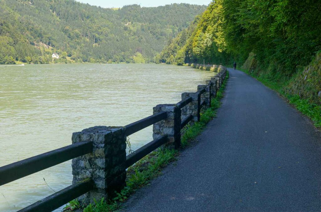 Donauradweg