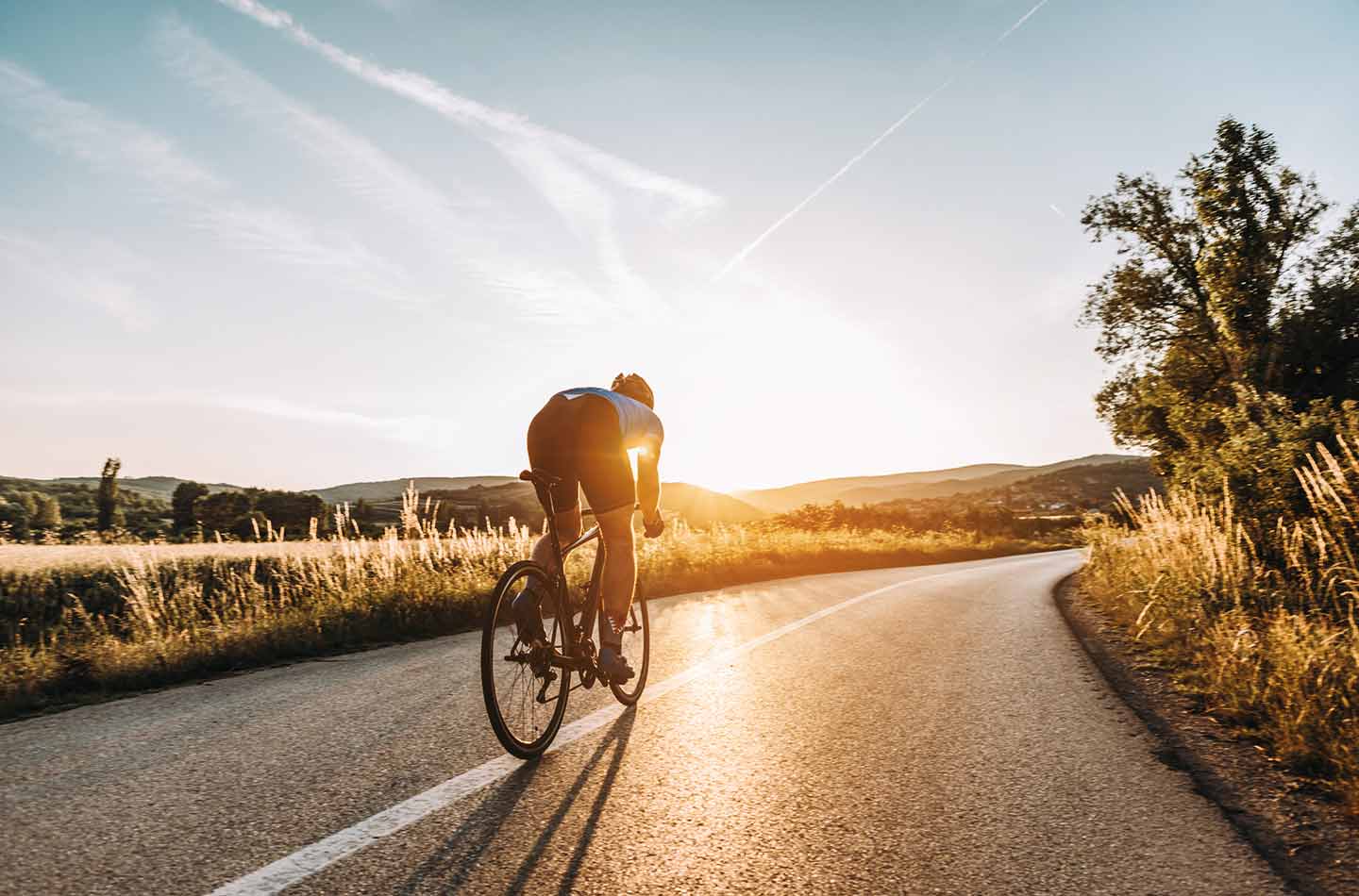 Rennrad bei Sonnenuntergang