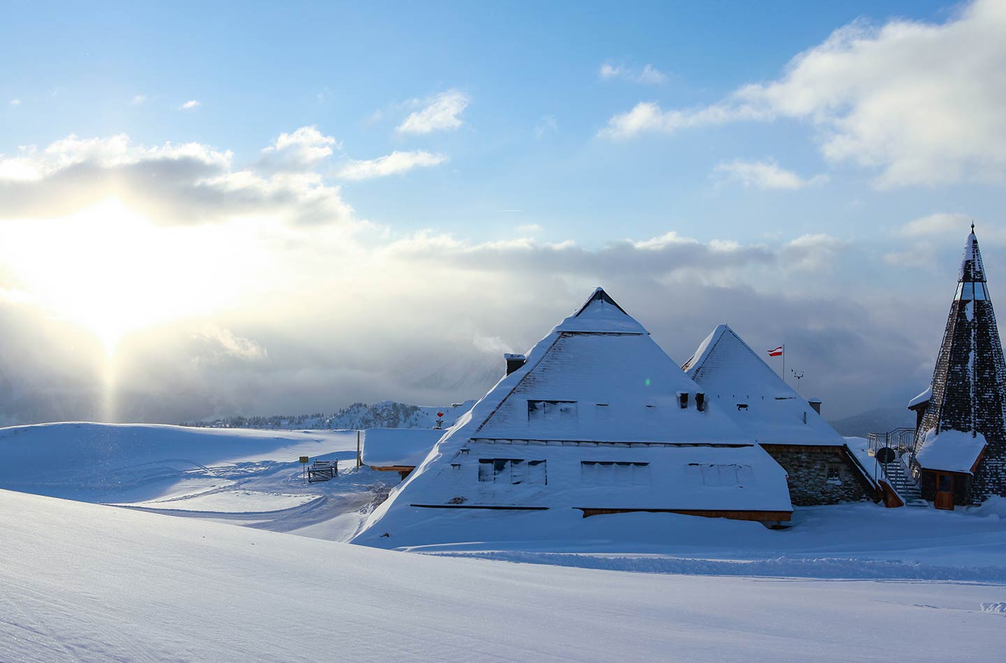 Schneekarhütte in der Schweiz